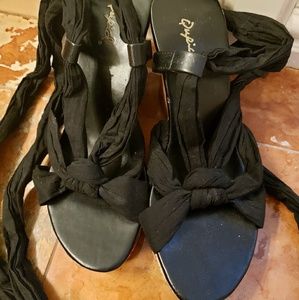 Black lace wedge shoe